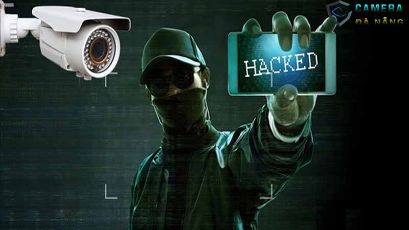 Cách nhận biết camera bị hack và phòng tránh áp dụng các biện pháp phòng tránh như đổi mật khẩu, bật xác minh hai lớp để tránh rủi ro.