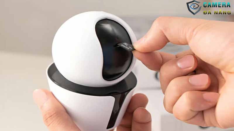 Làm gì khi thẻ nhớ camera không được nhận?
