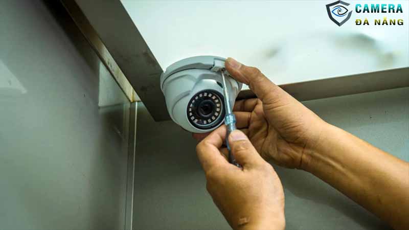 Tại sao video camera bị giật hình?