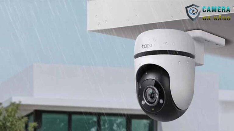 Cách bảo vệ camera ngoài trời khi trời mưa